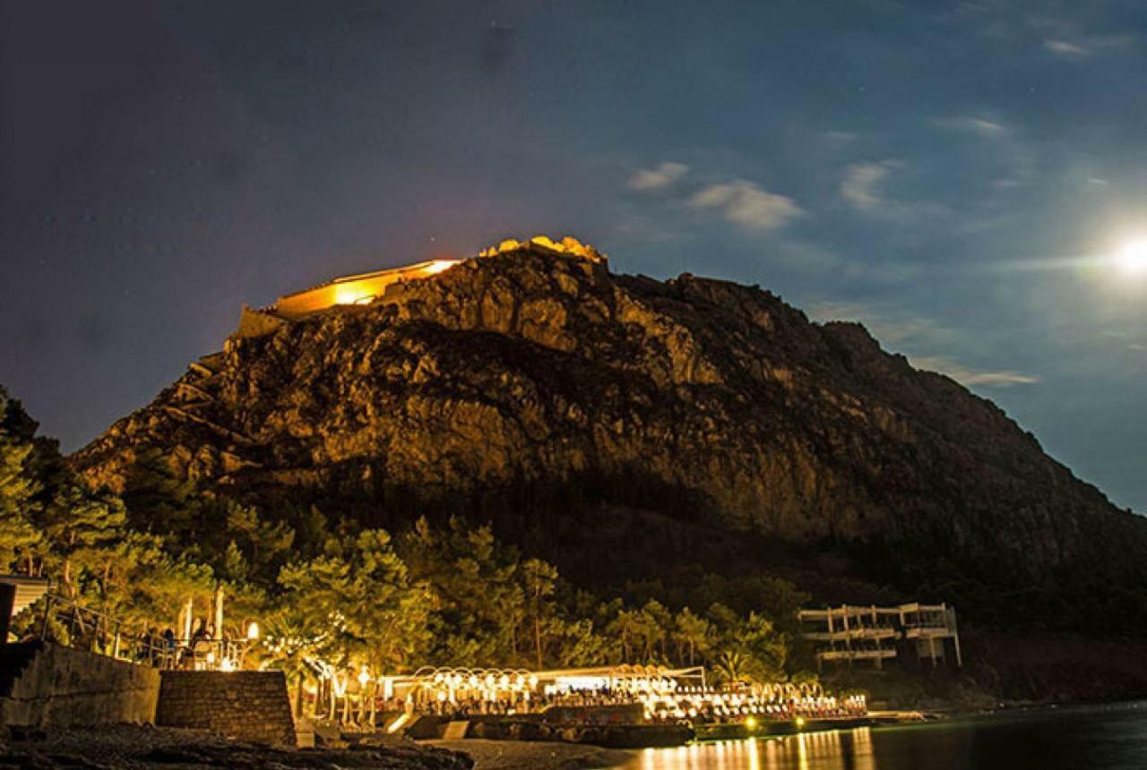 Boem Villa In Nafpliο Néa Kíosz Kültér fotó